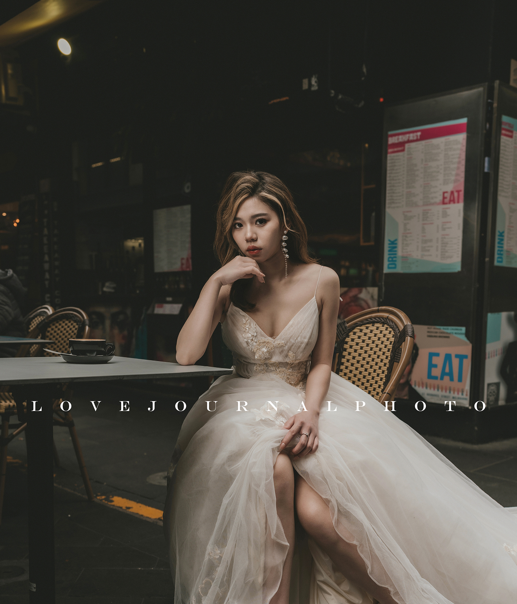 Melbourne Cafe Pre-Wedding Photography