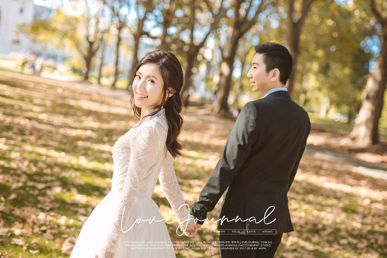 Melbourne Carlton Garden Pre-Wedding Photography