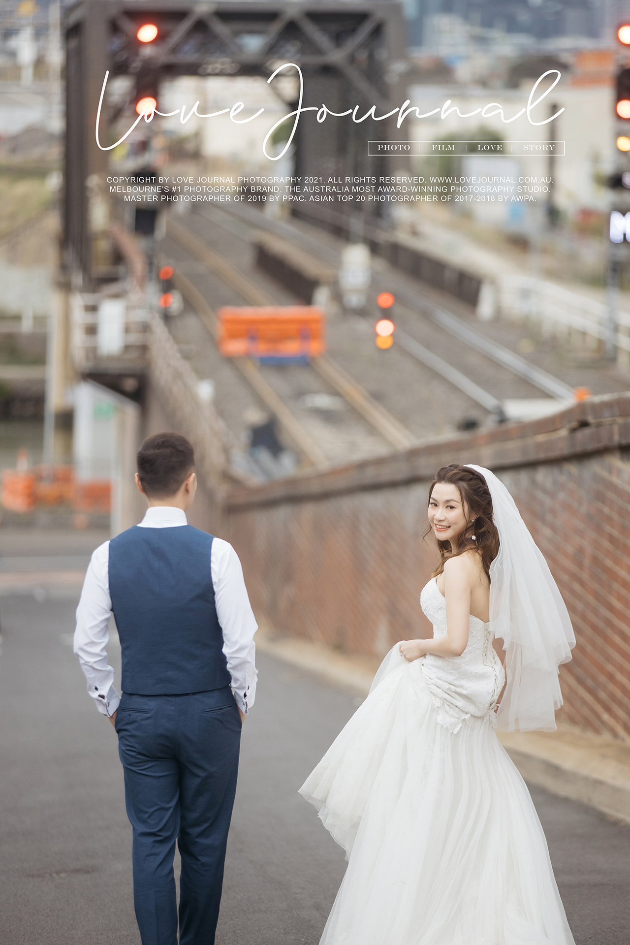 Mornington London Bridge Pre-Wedding Photography